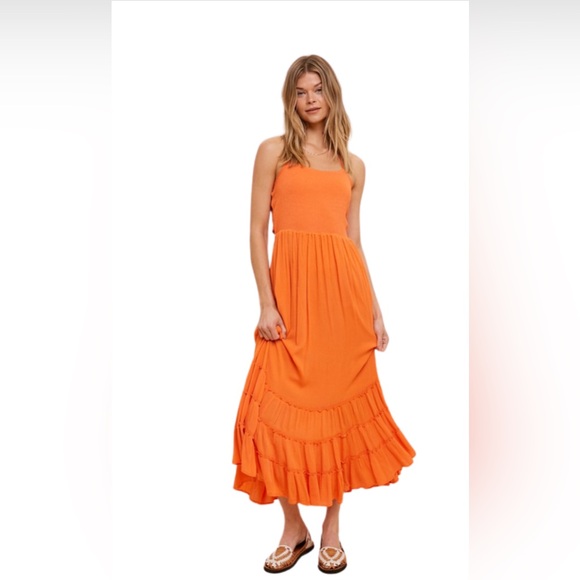 SMOCKED LATTICE BACK HALTER MAXI DRESS - Picture 1 of 2